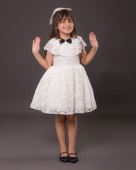 Robe blanche princess pour fille