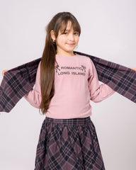 طقم فتيات مع شال سترة وردي و تنورة مربعات