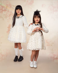 Robe Blanche en dentelle pour fille