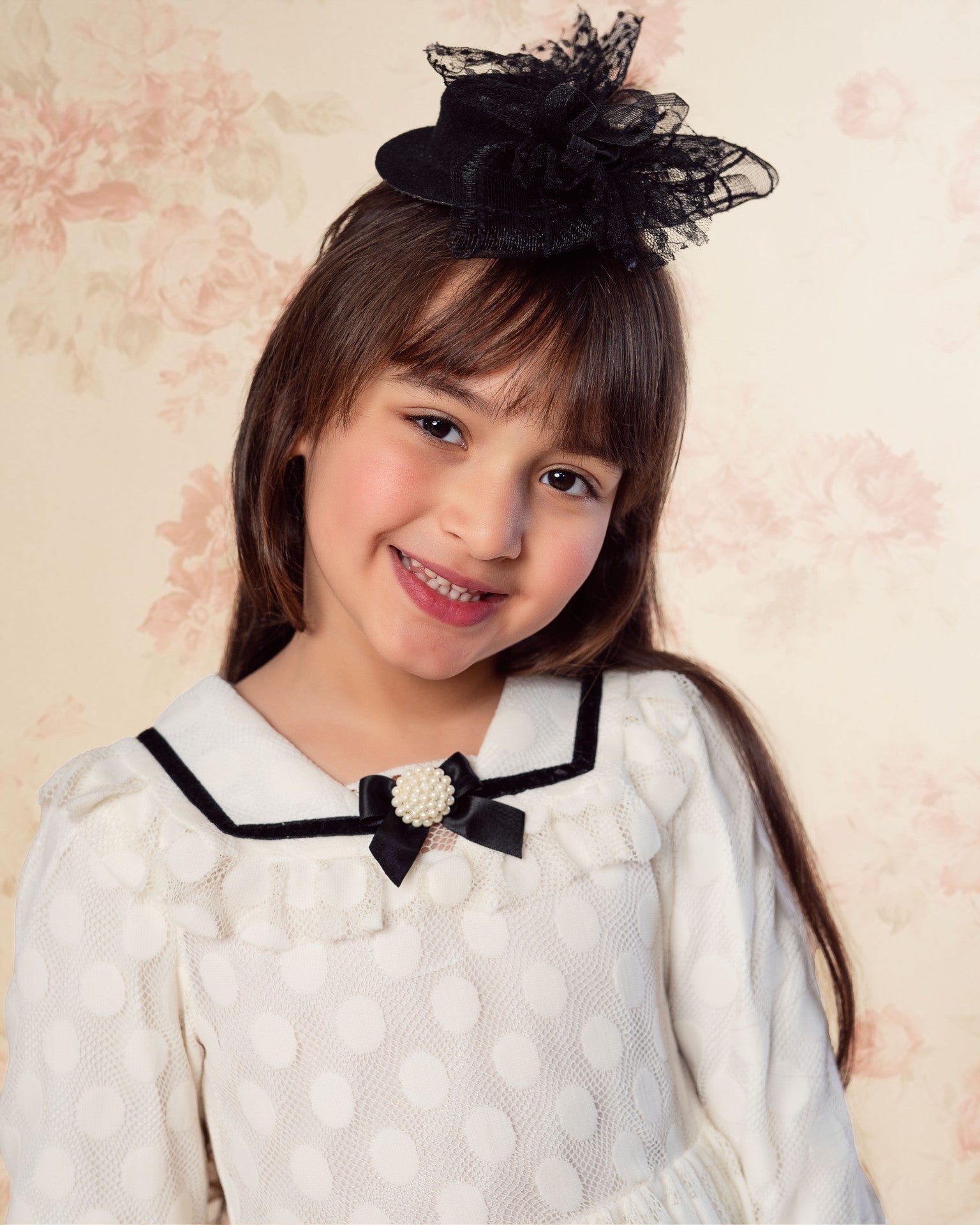 Robe Blanche en dentelle pour fille