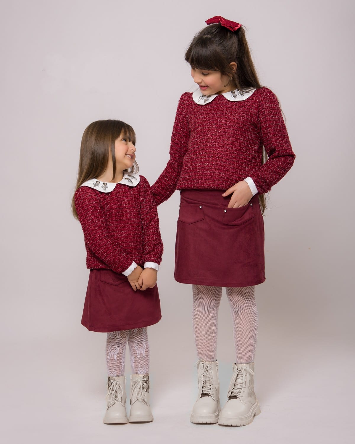 Ensemble Fille Rouge Bordeaux & Jupe Élégante