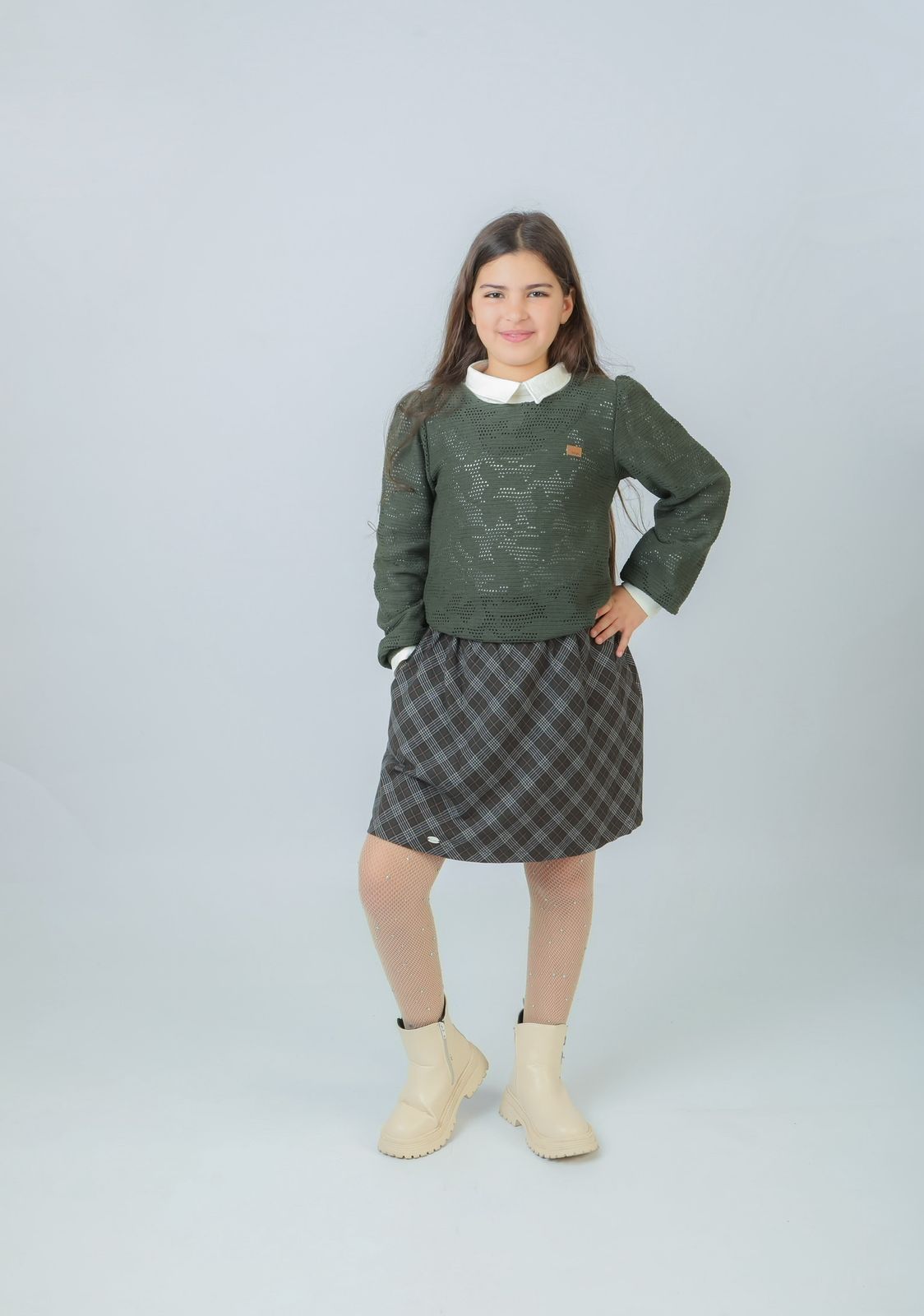 Ensemble Fille Vert & Jupe à Carreaux
