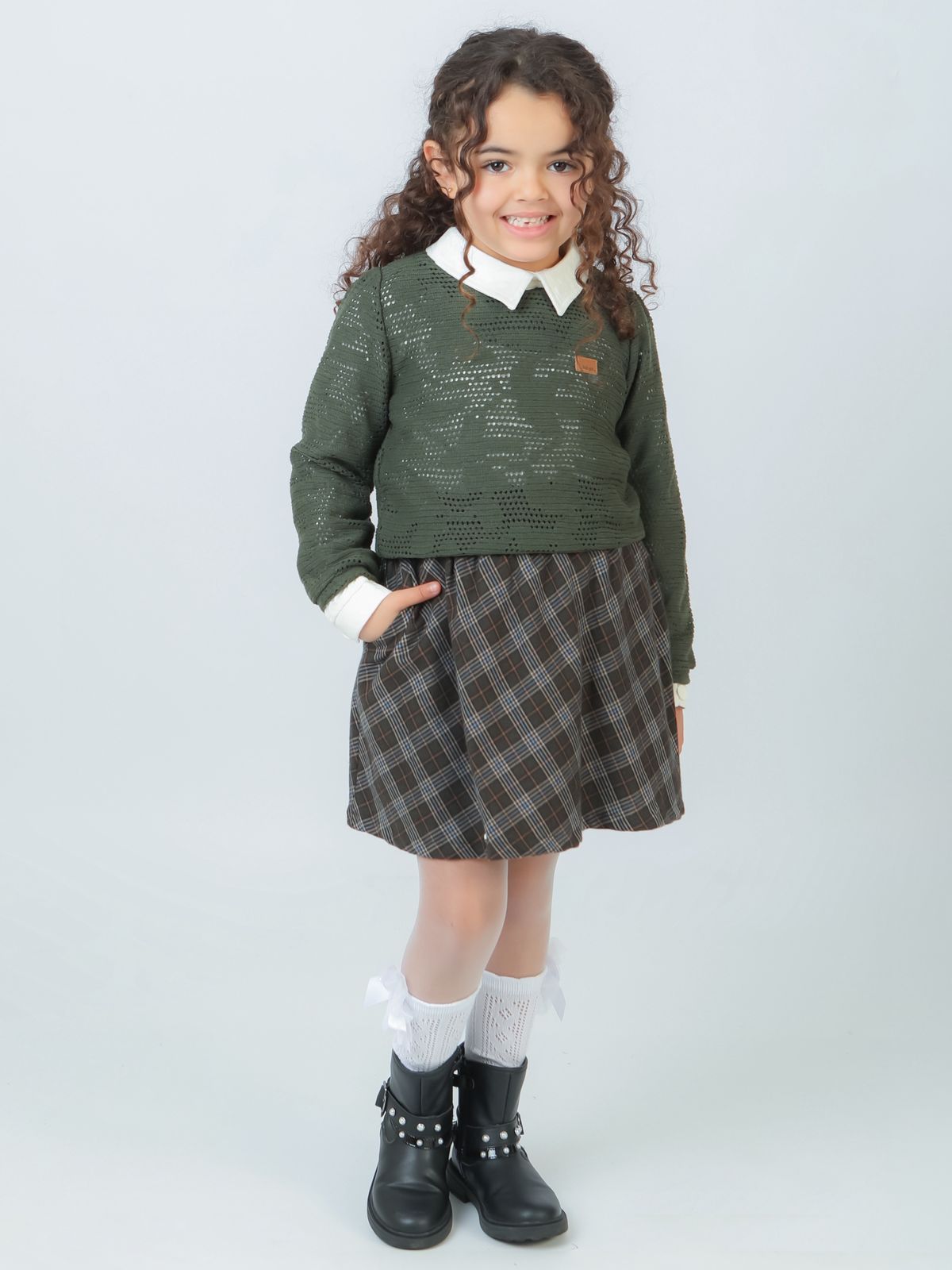 Ensemble Fille Vert & Jupe à Carreaux